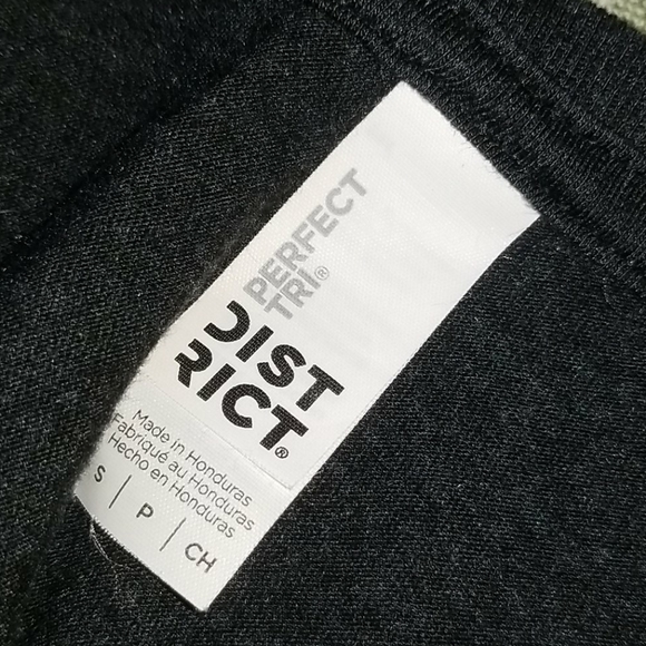 District Tee - Picture 7 of 7